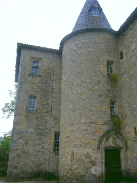 Château de Messac (Laroquebrou)