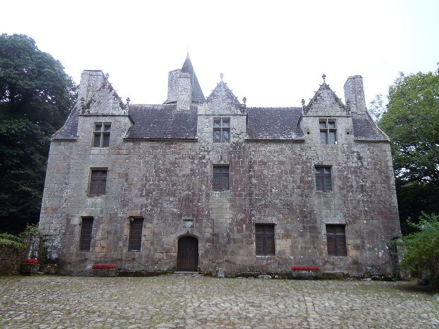 Château de Coat-Couraval