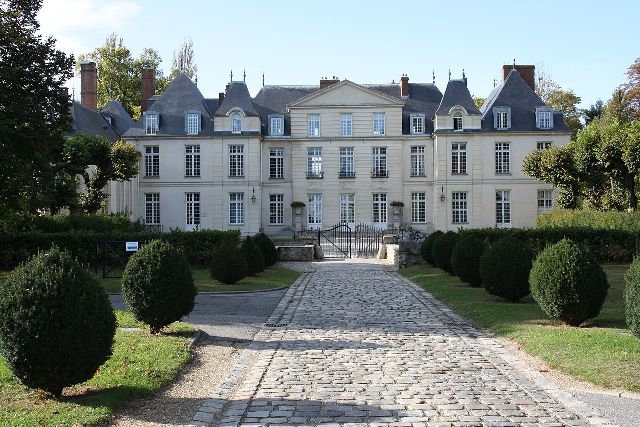 Château du Mesnil-Saint-Denis