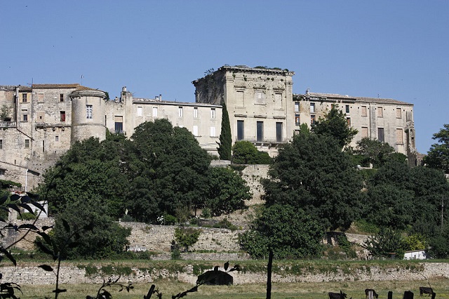 Château d'Aubais