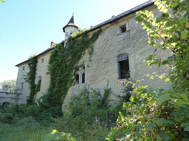 Château de Lézignac